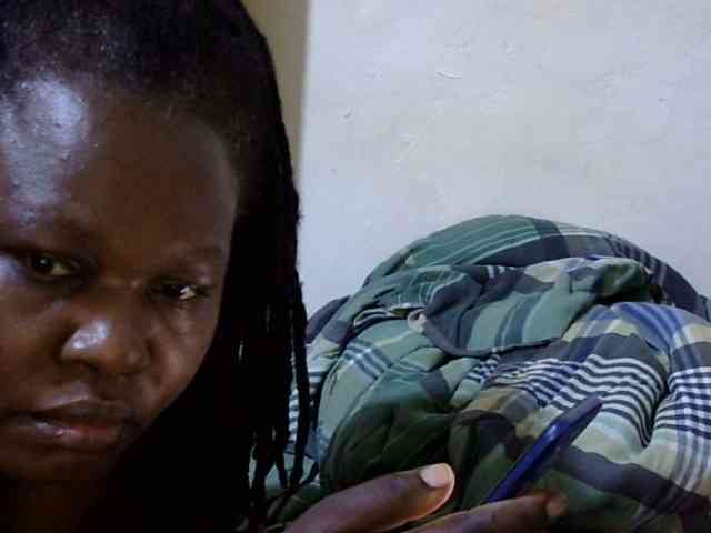 sexy-ebony254 webcam