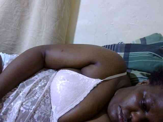 sexy-ebony254 webcam