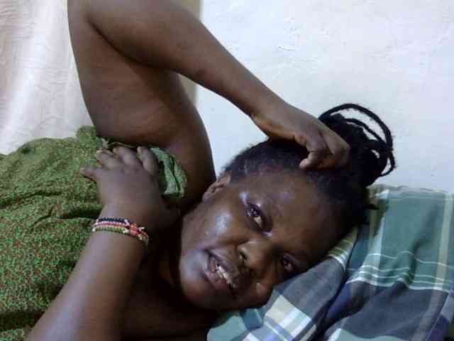 sexy-ebony254 webcam