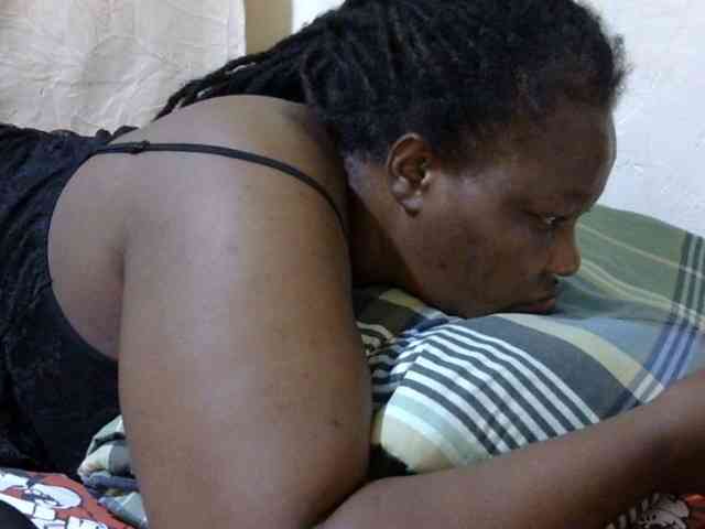 sexy-ebony254 webcam