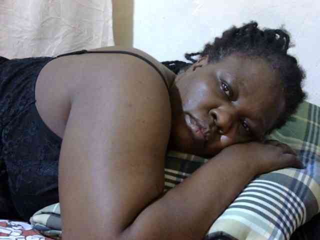 sexy-ebony254 webcam