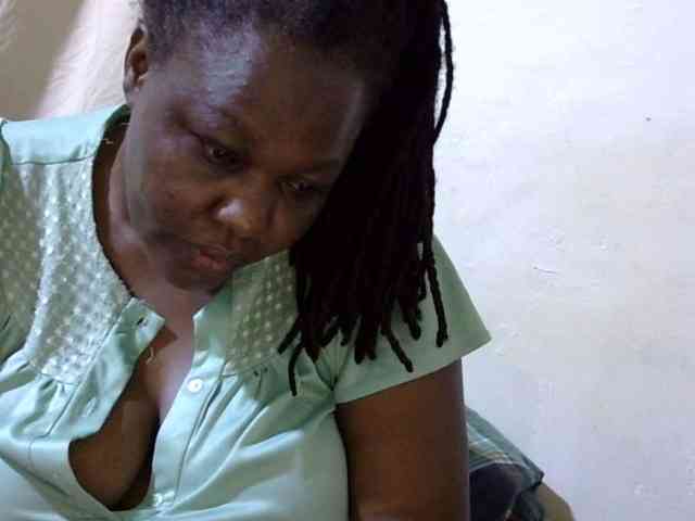 sexy-ebony254 webcam