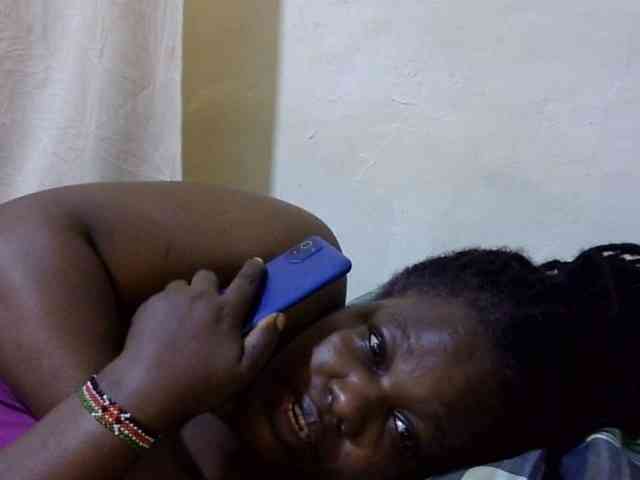 sexy-ebony254 webcam