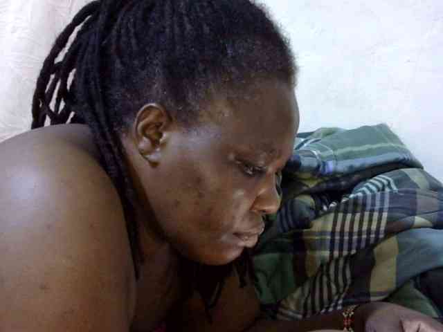 sexy-ebony254 webcam