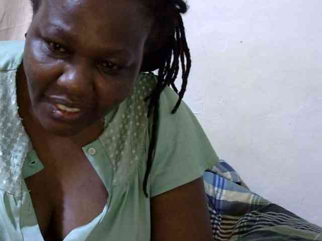 sexy-ebony254 webcam