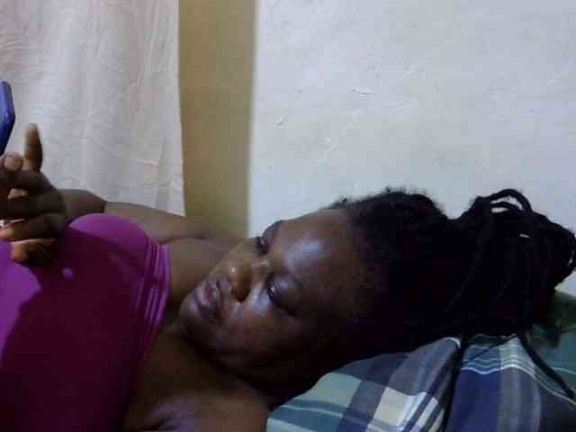 sexy-ebony254 webcam