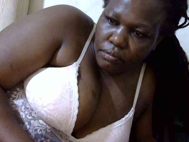 sexy-ebony254 webcam