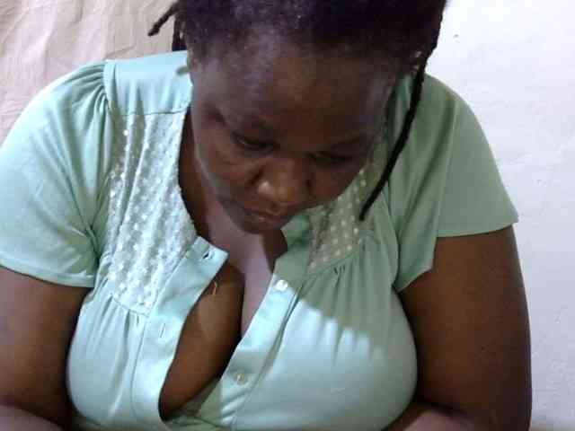 sexy-ebony254 webcam