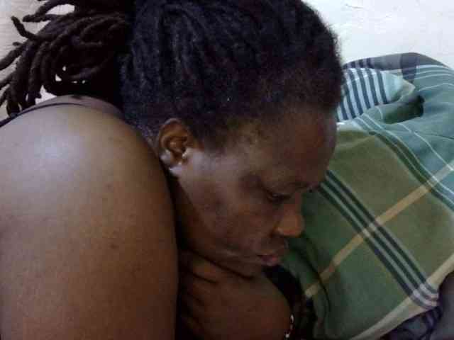 sexy-ebony254 webcam