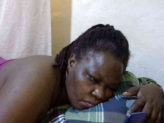 sexy-ebony254 webcam