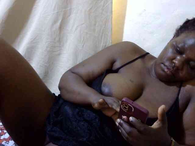 sexy-ebony254 webcam