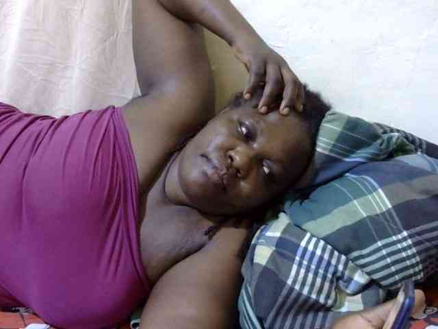 sexy-ebony254 webcam