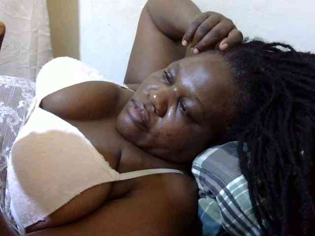 sexy-ebony254 webcam