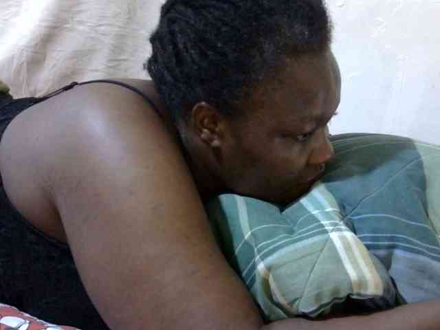 sexy-ebony254 webcam