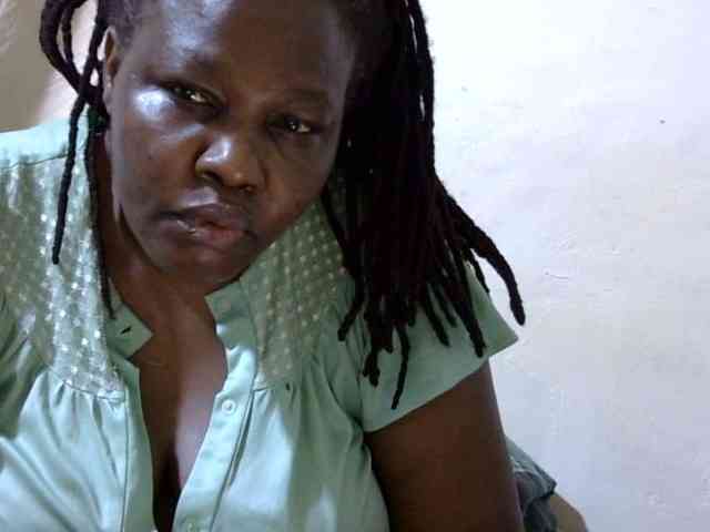 sexy-ebony254 webcam