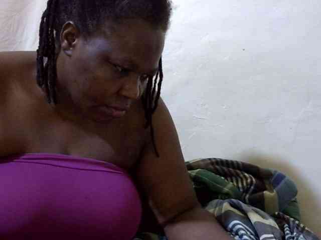 sexy-ebony254 webcam