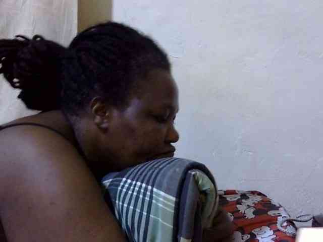 sexy-ebony254 webcam