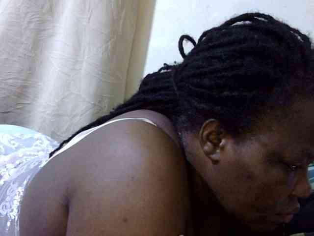 sexy-ebony254 webcam