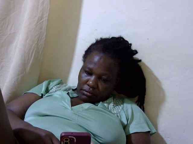 sexy-ebony254 webcam