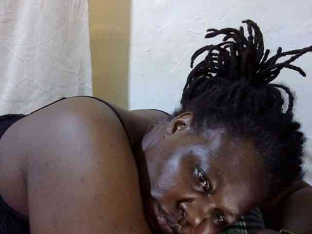 sexy-ebony254 webcam