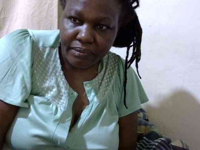 sexy-ebony254 webcam