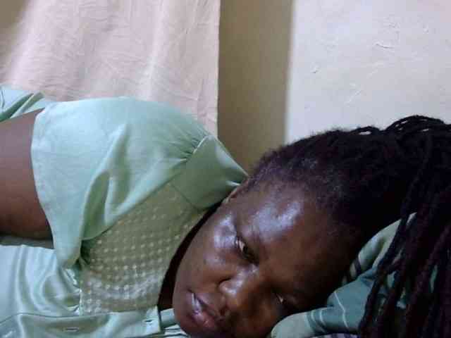 sexy-ebony254 webcam