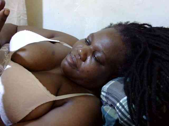 sexy-ebony254 webcam