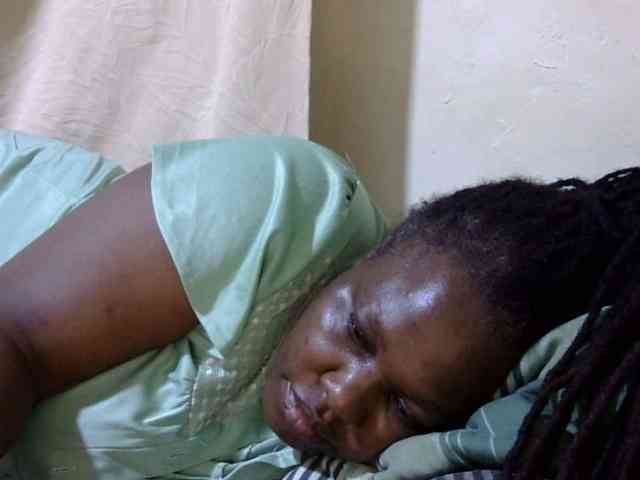 sexy-ebony254 webcam