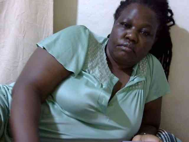 sexy-ebony254 webcam