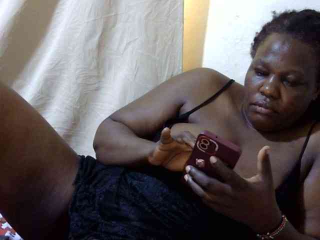 sexy-ebony254 webcam