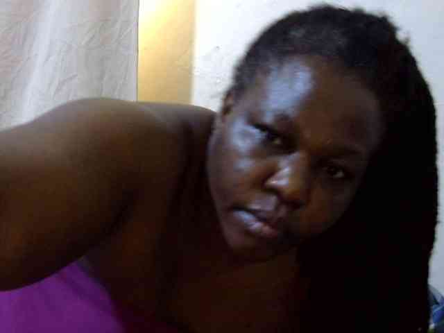 sexy-ebony254 webcam