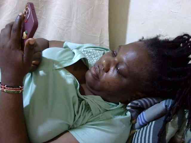 sexy-ebony254 webcam