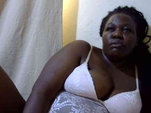 sexy-ebony254 webcam