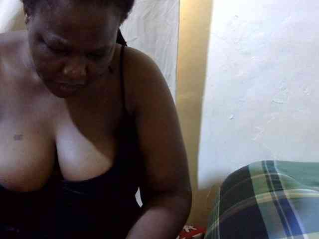 sexy-ebony254 webcam