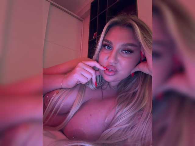 Vai a chattare su Stiflers_mom Stiflers_mom