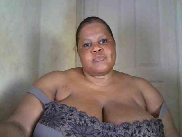 Ebonymagixs webcam