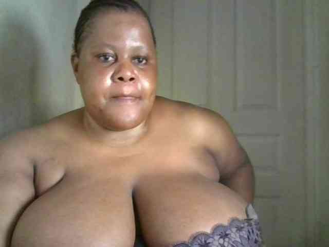 Ebonymagixs webcam