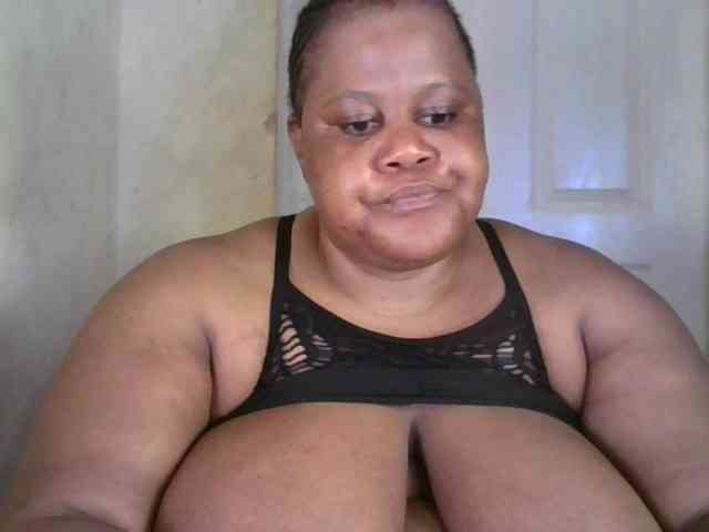 Ebonymagixs webcam