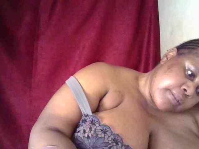 Ebonymagixs webcam
