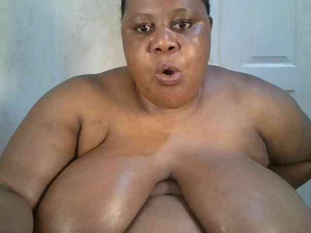 Ebonymagixs webcam