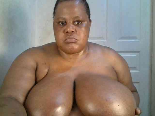 Ebonymagixs webcam
