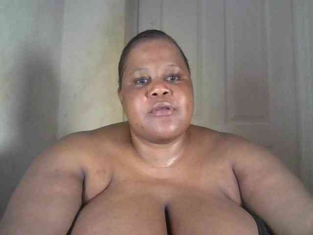Ebonymagixs webcam