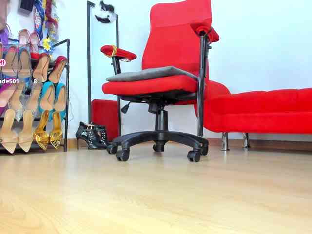 Candyconrad1mmmm webcam