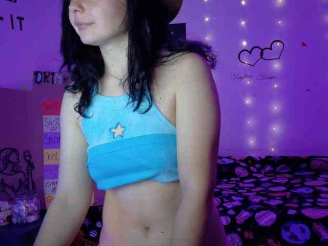 YreneA webcam