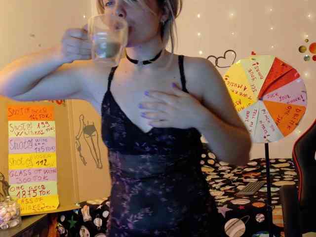 YreneA webcam