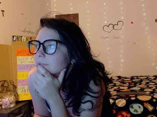 YreneA webcam