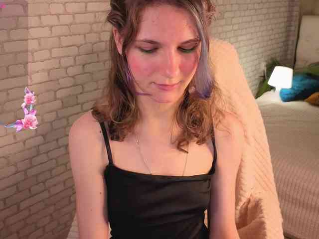 AetheriaBloom webcam