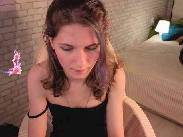 AetheriaBloom webcam