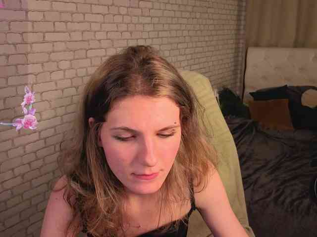 AetheriaBloom webcam