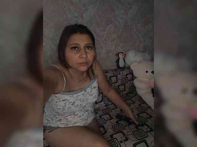 MaryHopkins webcam